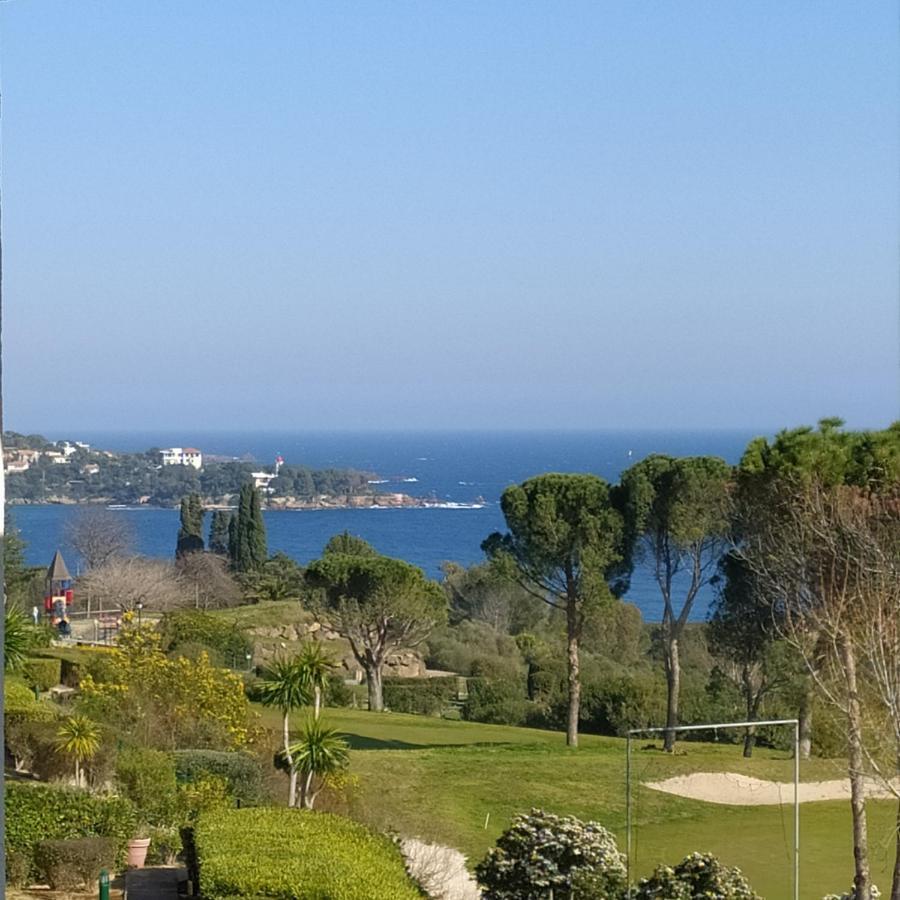 Studio 4P Vue Mer Calme Cap Esterel Saint-Raphaël エクステリア 写真